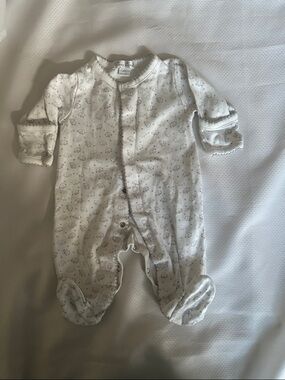 Kissy Kissy Baby Elephant  Footie Size Newborn